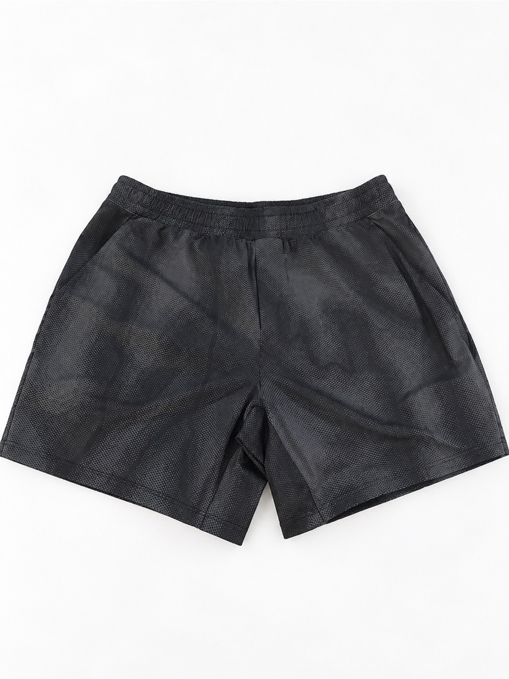 Lululemon Men’s Black Gray Patterned Athletic Shorts Size Large